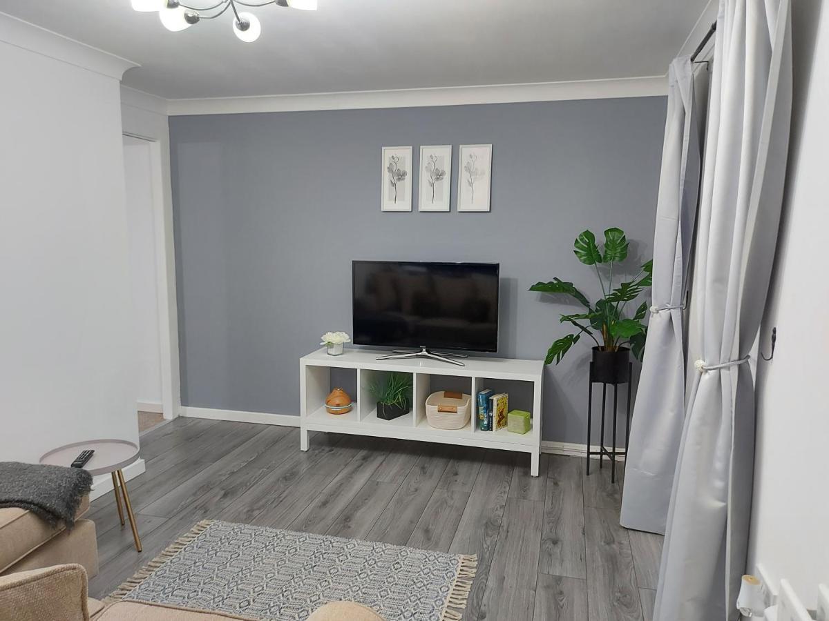 Lovely 1-Bedroom Condo With Parking On Premises Minworth Экстерьер фото